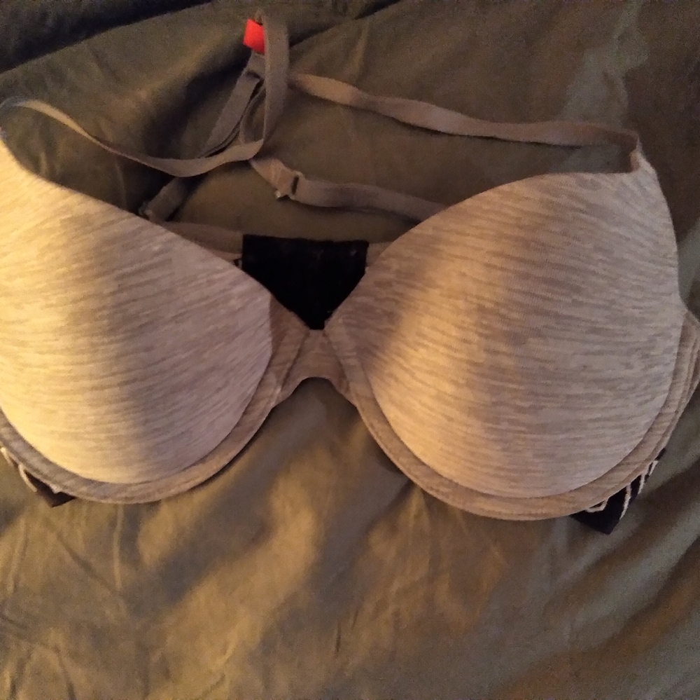 SO intimate bra